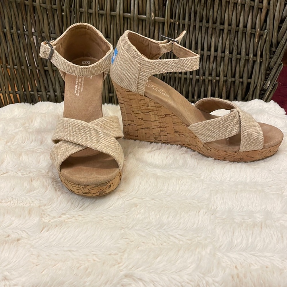 Cream, strap Tom wedges